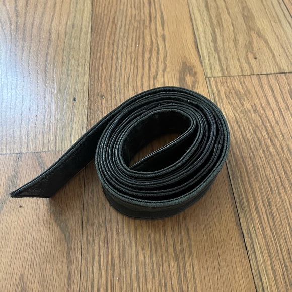 Women’s (L) KASPER leather jacket, good condition, 5% discount to first buyer. - Picture 5 of 7